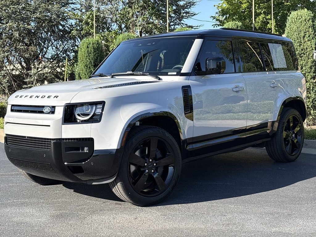 New 2026 Land Rover Defender 110 X-Dynamic SE AWD/4WD image 1