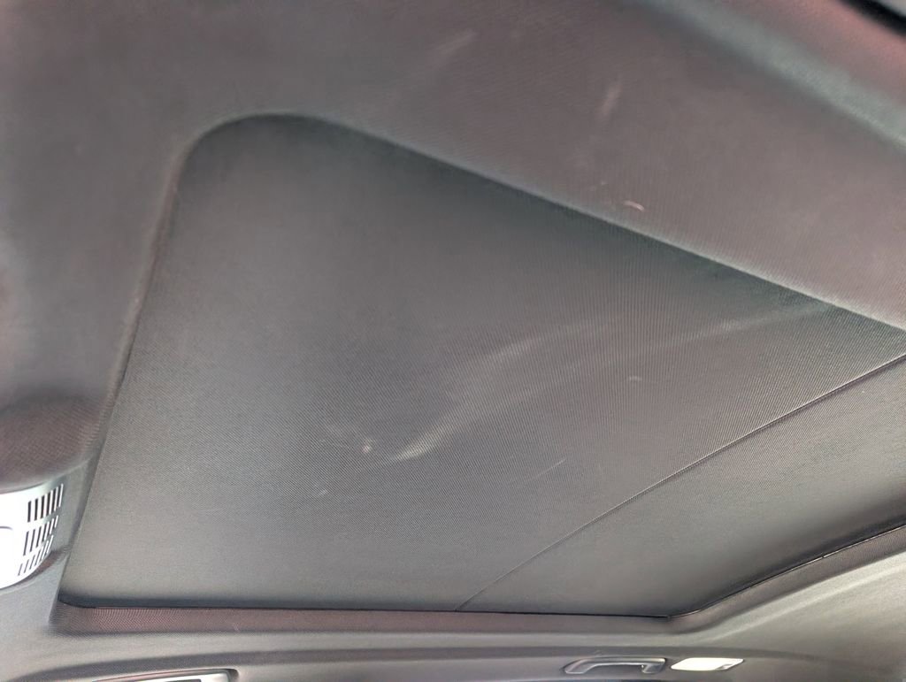 Used 2018 BMW X5 xDrive50i w/ Executive Package image 23