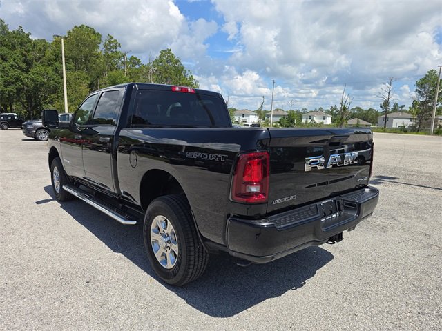 New 2025 RAM 2500 Big Horn image 4