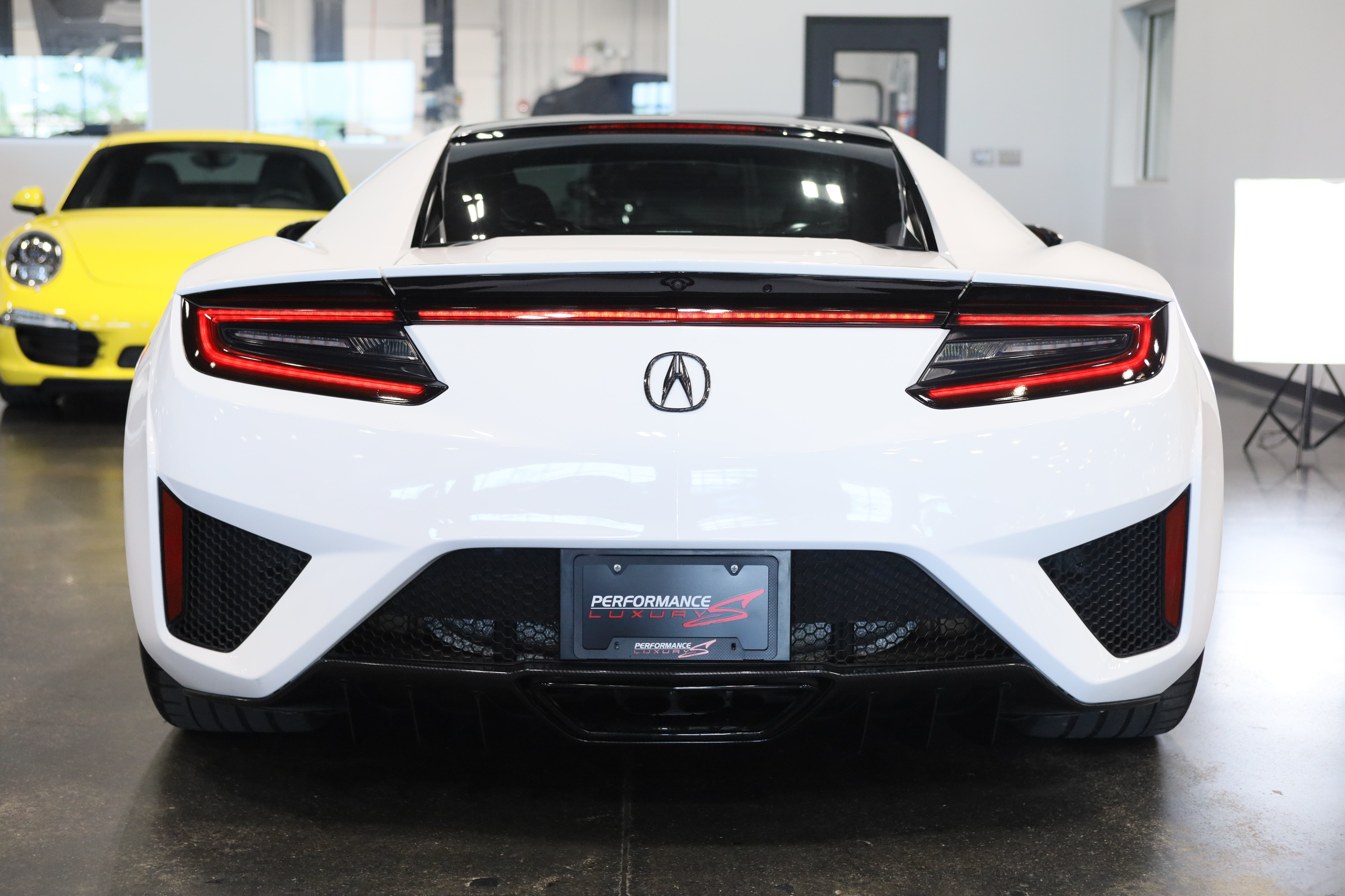 Used 2017 Acura NSX AWD/4WD image 5