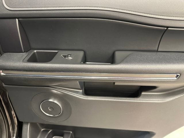 Certified 2022 Ford Expedition XLT image 18