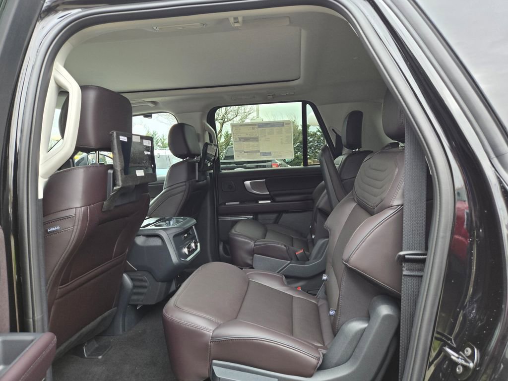 New 2026 Ford Expedition Max Platinum w/ Platinum Ultimate Package image 10