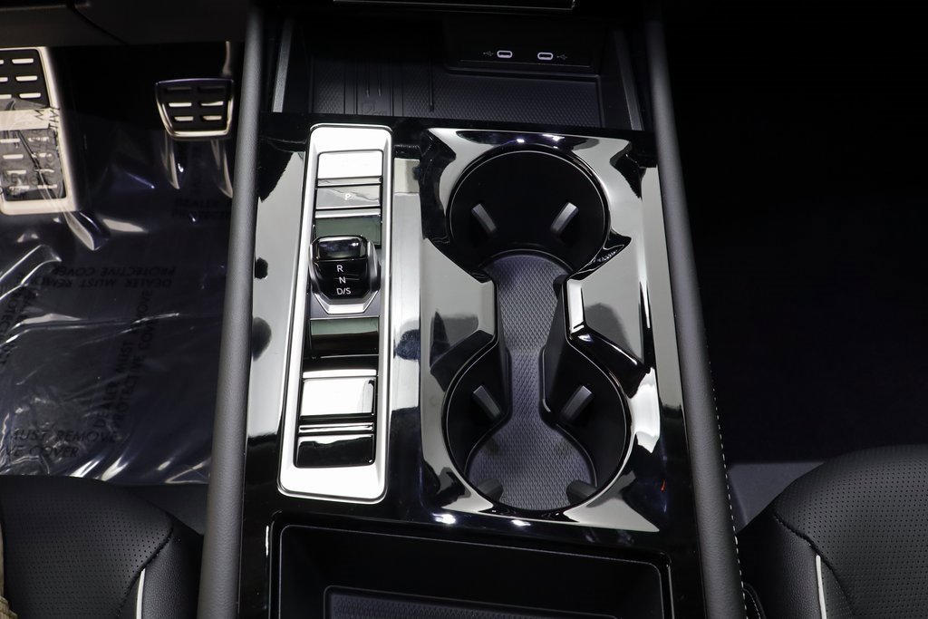 New 2026 Volkswagen Atlas SEL Premium R-Line image 13