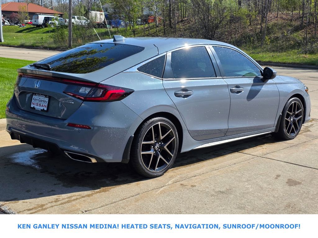 Used 2023 Honda Civic Sport Touring image 3