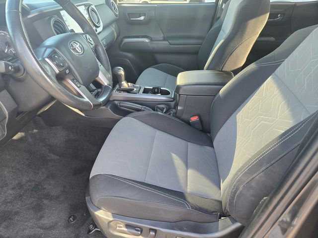 Used 2023 Toyota Tacoma TRD Off-Road AWD/4WD image 18