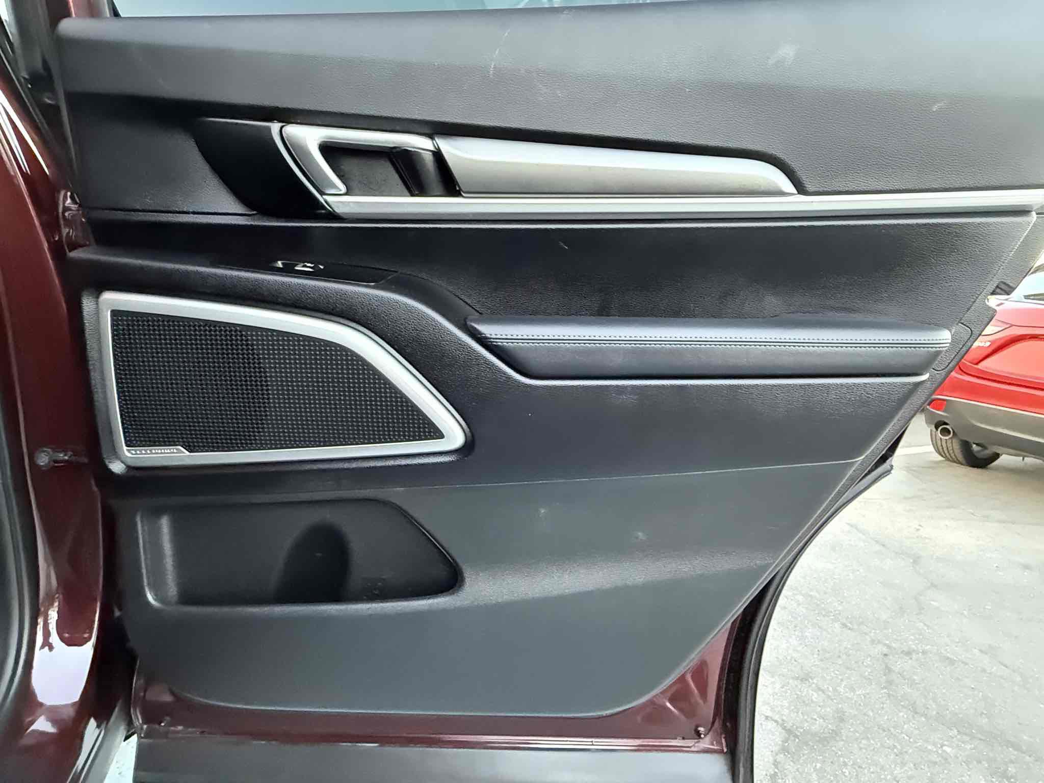 Used 2020 Kia Telluride LX image 58