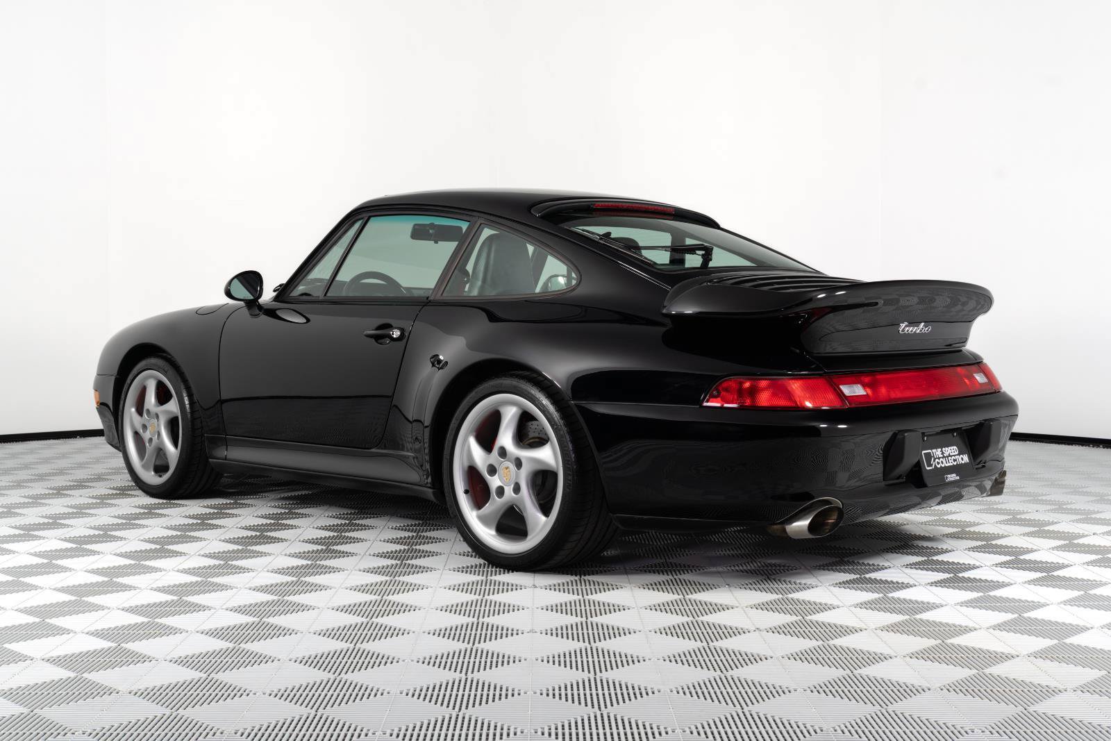 Used 1996 Porsche 911 Turbo RWD image 2