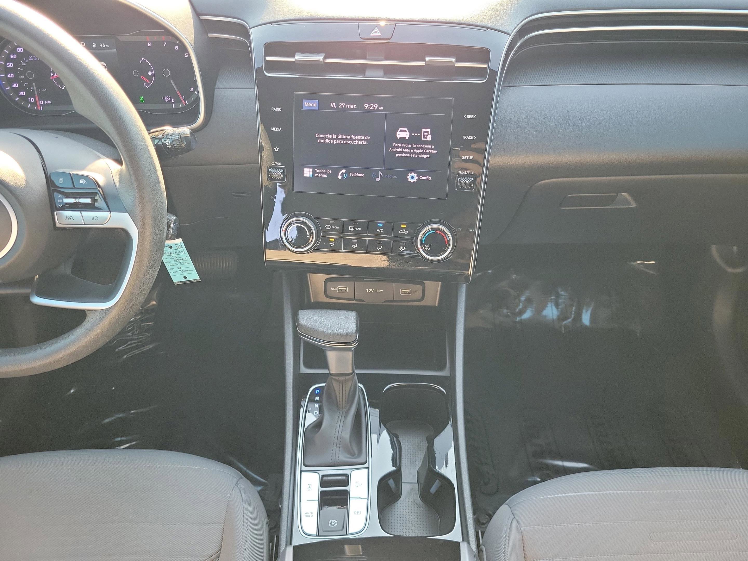 Used 2023 Hyundai Santa Cruz SE image 14