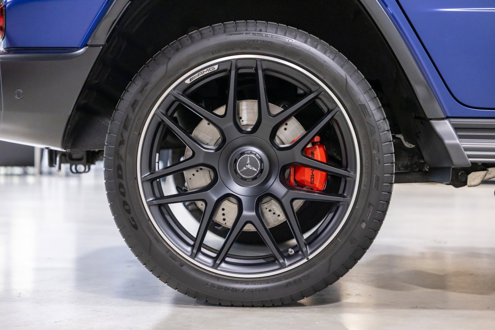 Used 2025 Mercedes-Benz G 63 AMG 4MATIC image 19