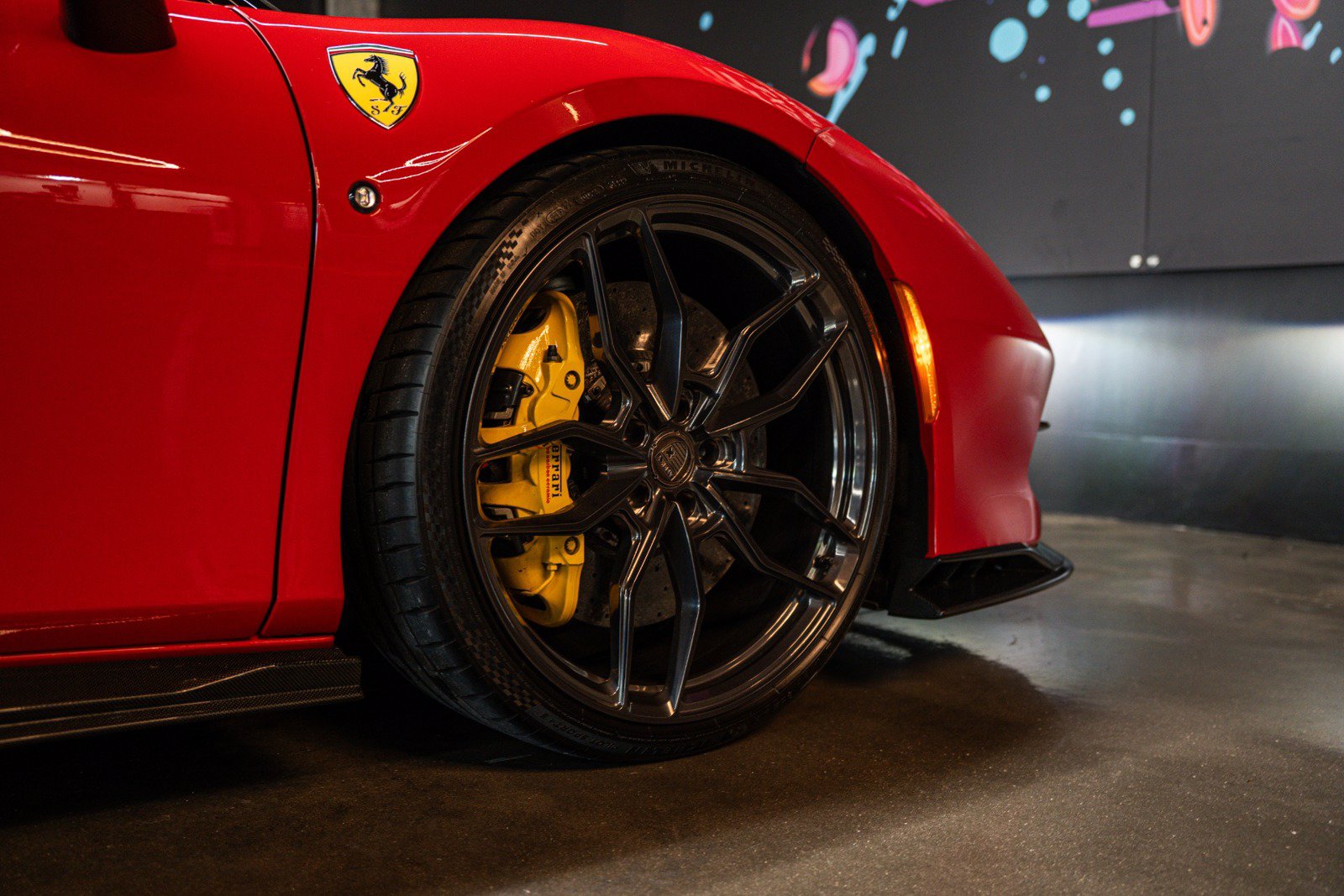 Used 2021 Ferrari F8 Tributo RWD image 17