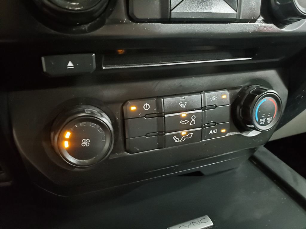 Used 2016 Ford F150 XL w/ Equipment Group 101A Mid AWD/4WD image 31