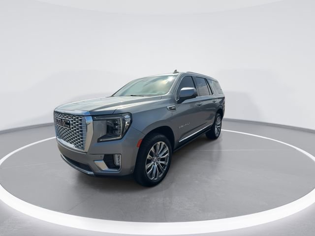 Used 2023 GMC Yukon Denali w/ Advanced Technology Package image 4