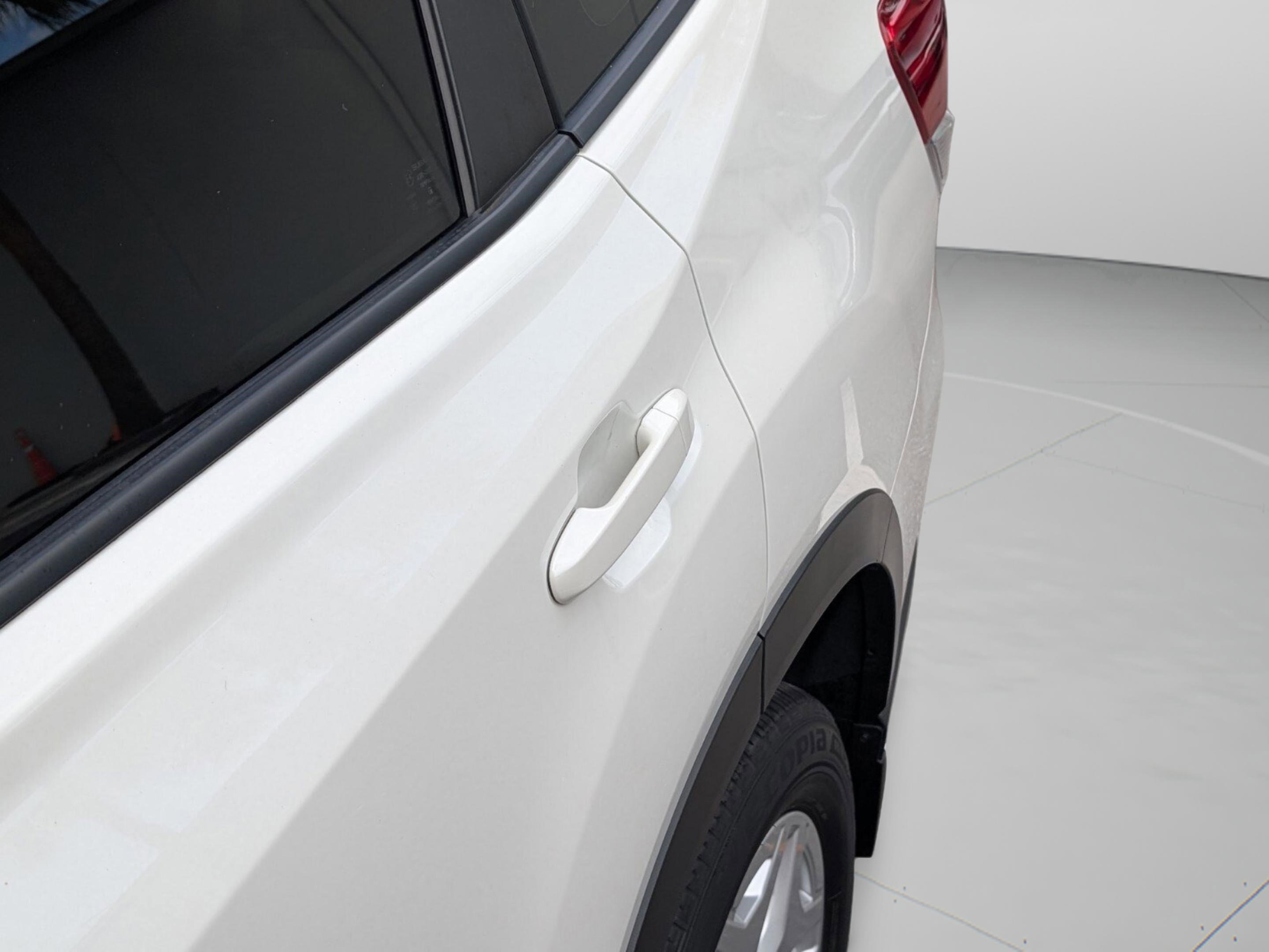 Used 2023 Subaru Forester AWD/4WD image 31