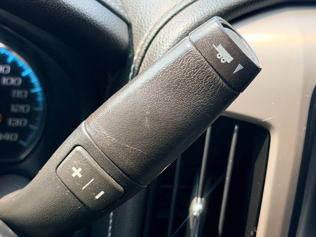 Used 2018 GMC Sierra 1500 Denali AWD/4WD image 30