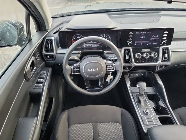 Used 2022 Kia Sorento LX image 26