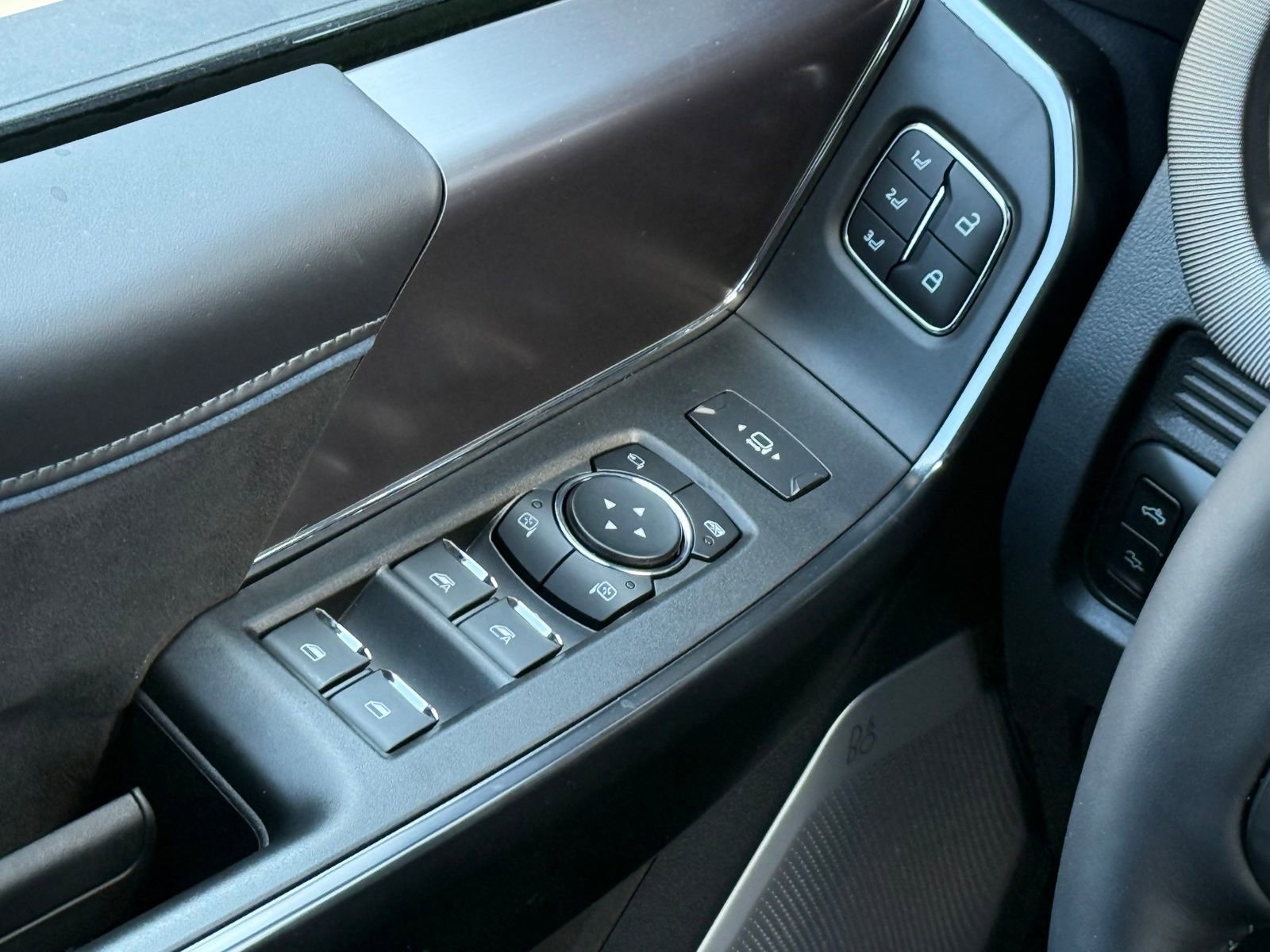 New 2026 Ford F350 4x4 Crew Cab Super Duty image 38