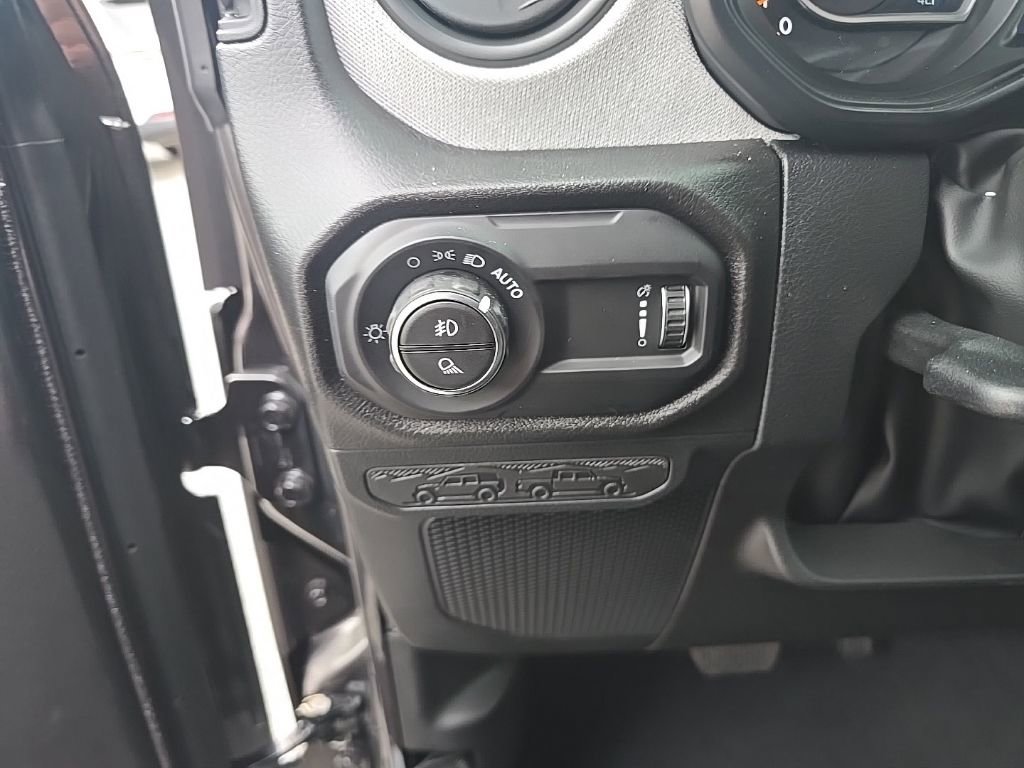 New 2026 Jeep Gladiator Sport image 22