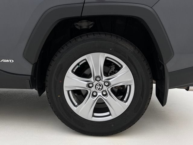 Used 2023 Toyota RAV4 XLE w/ Convenience Package AWD/4WD image 27