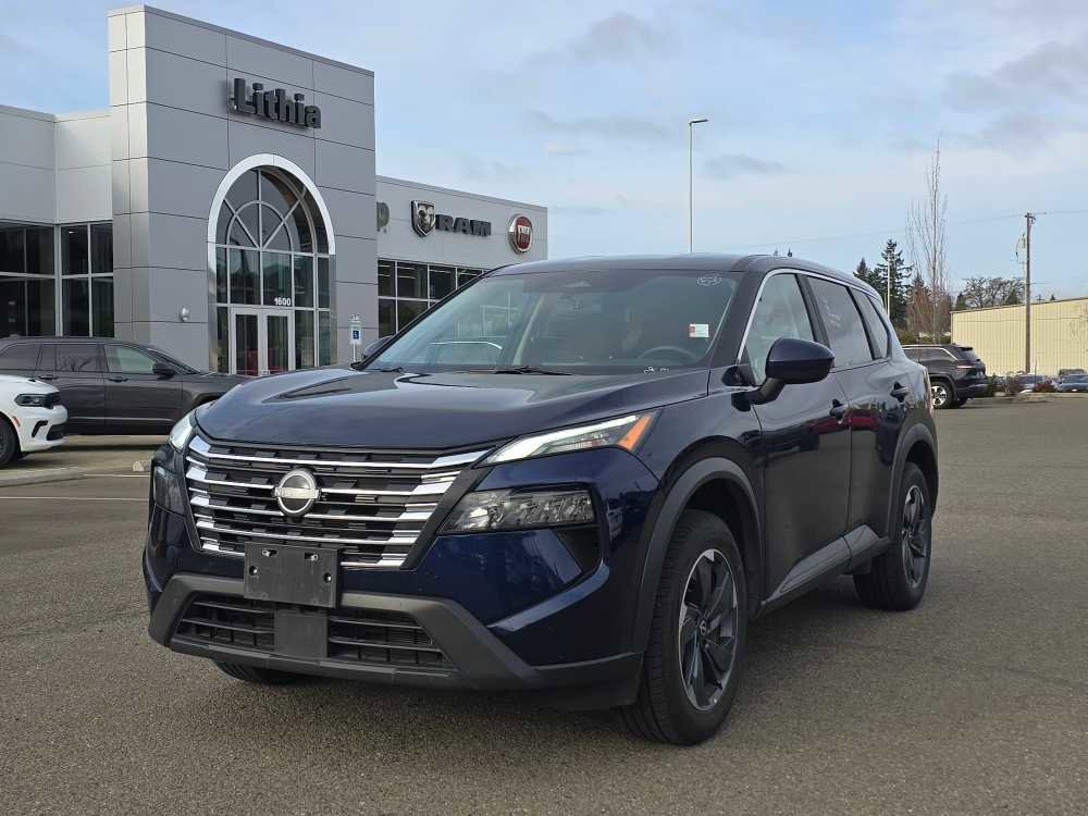 Used 2025 Nissan Rogue SV image 1
