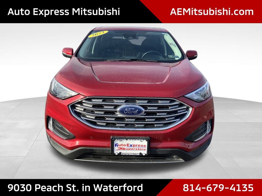 Used 2023 Ford Edge Titanium AWD/4WD image 2