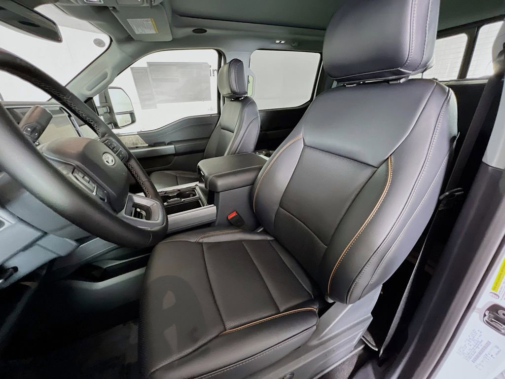 New 2025 Ford F350 Lariat w/ Lariat Ultimate Package image 25