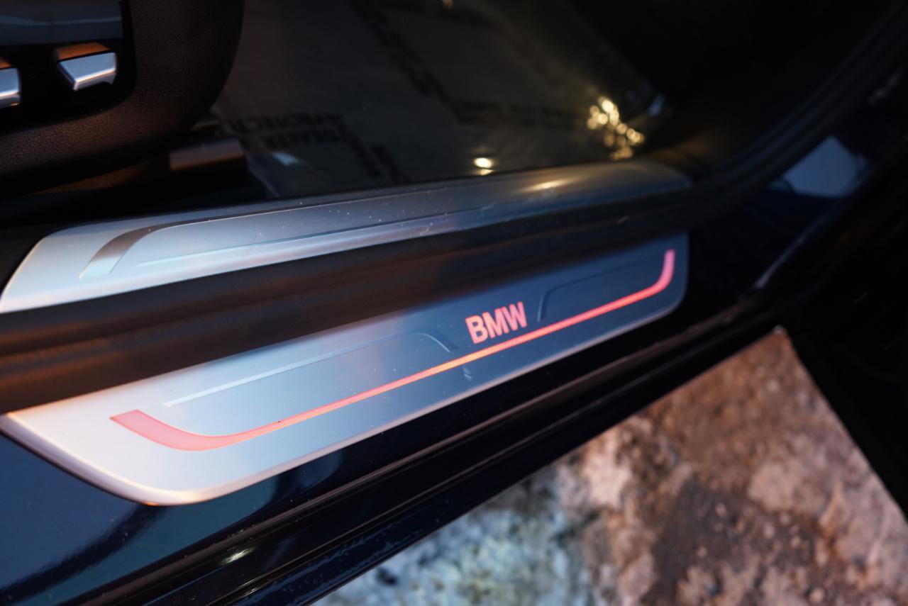 Used 2018 BMW 750i xDrive image 79