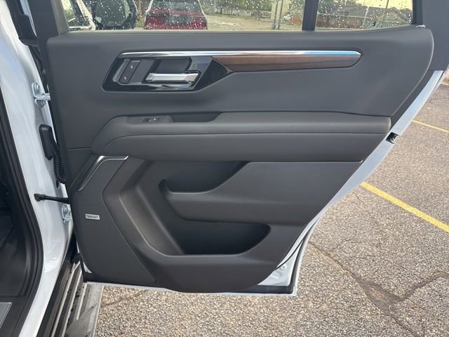 New 2026 Chevrolet Tahoe High Country w/ Sun And Tow Package AWD/4WD image 14