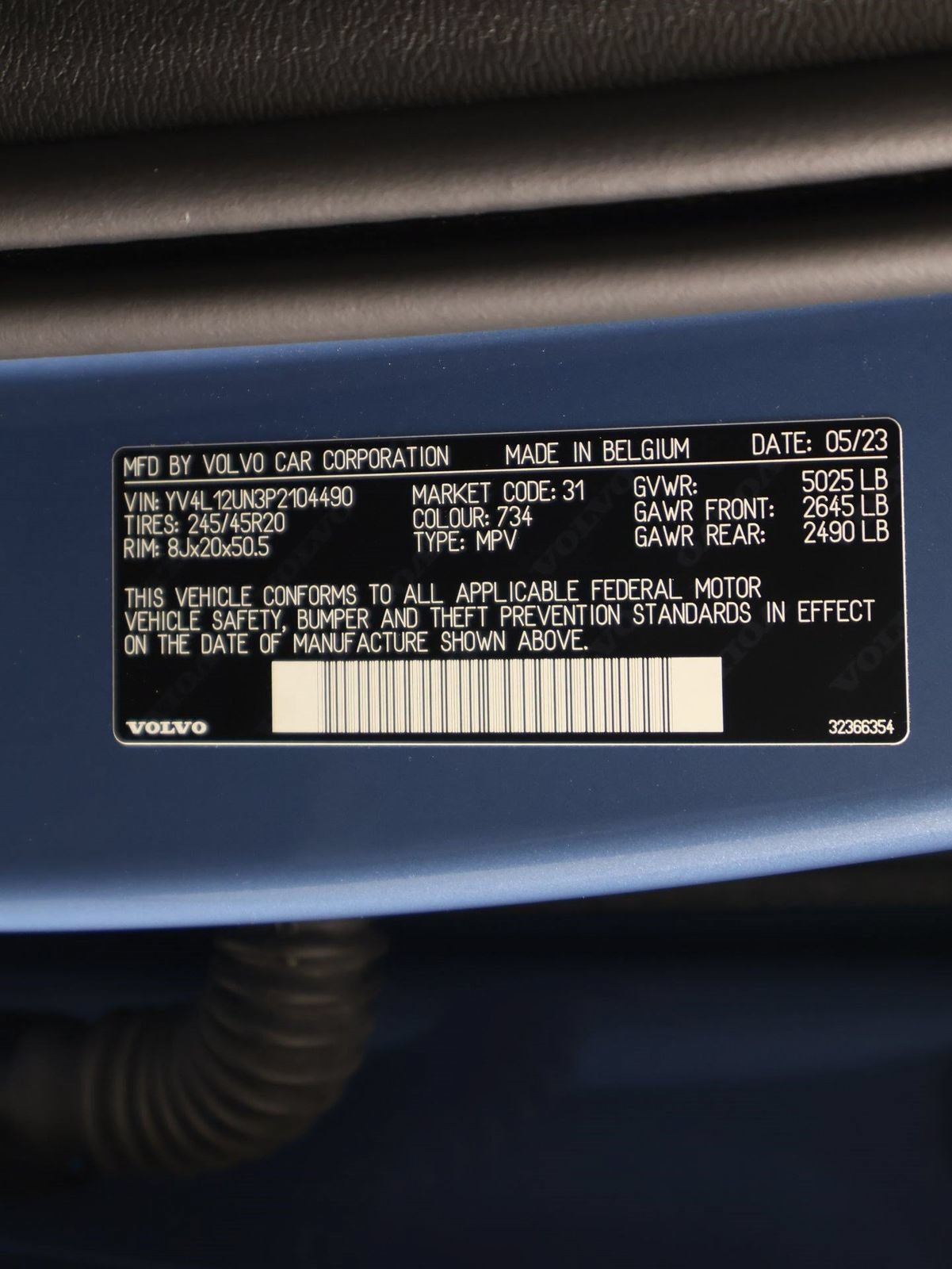 Used 2023 Volvo XC40 B5 Plus w/ Protection Package Premier AWD/4WD image 16