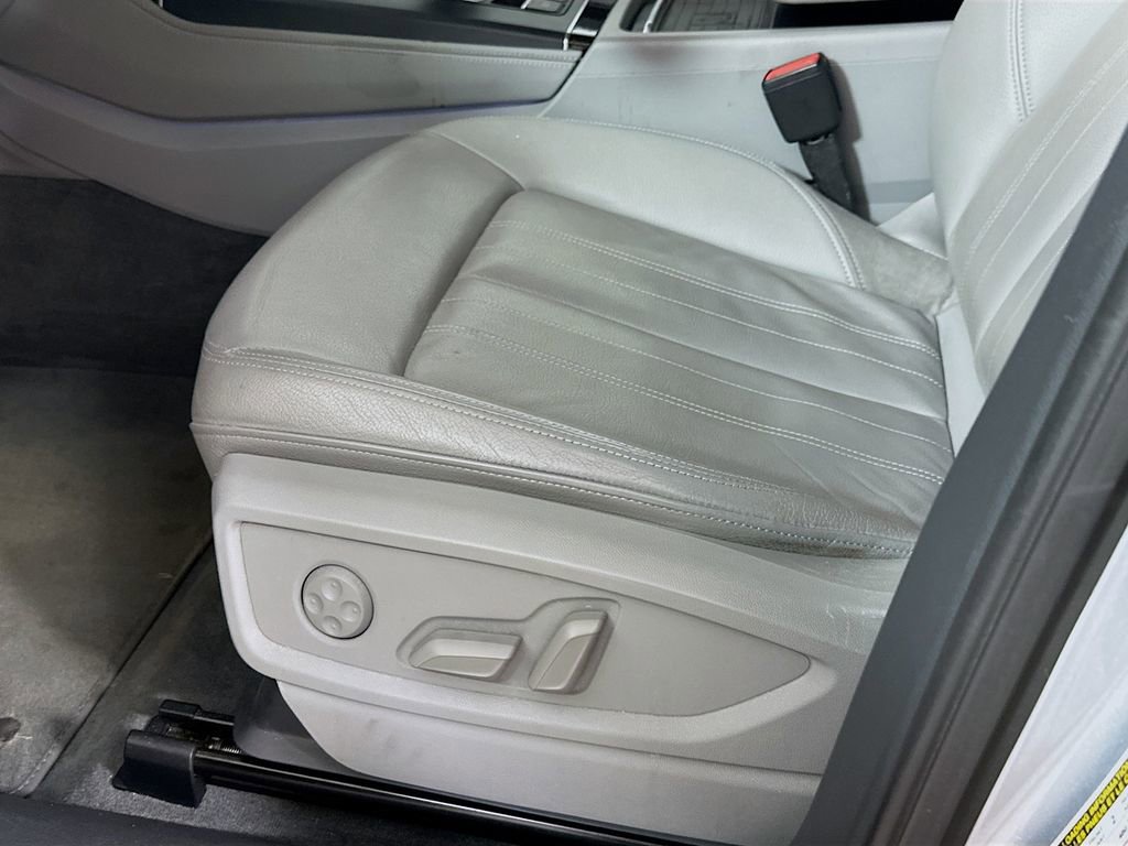 Used 2019 Audi Q5 2.0T Premium Plus w/ Premium Plus Package image 9