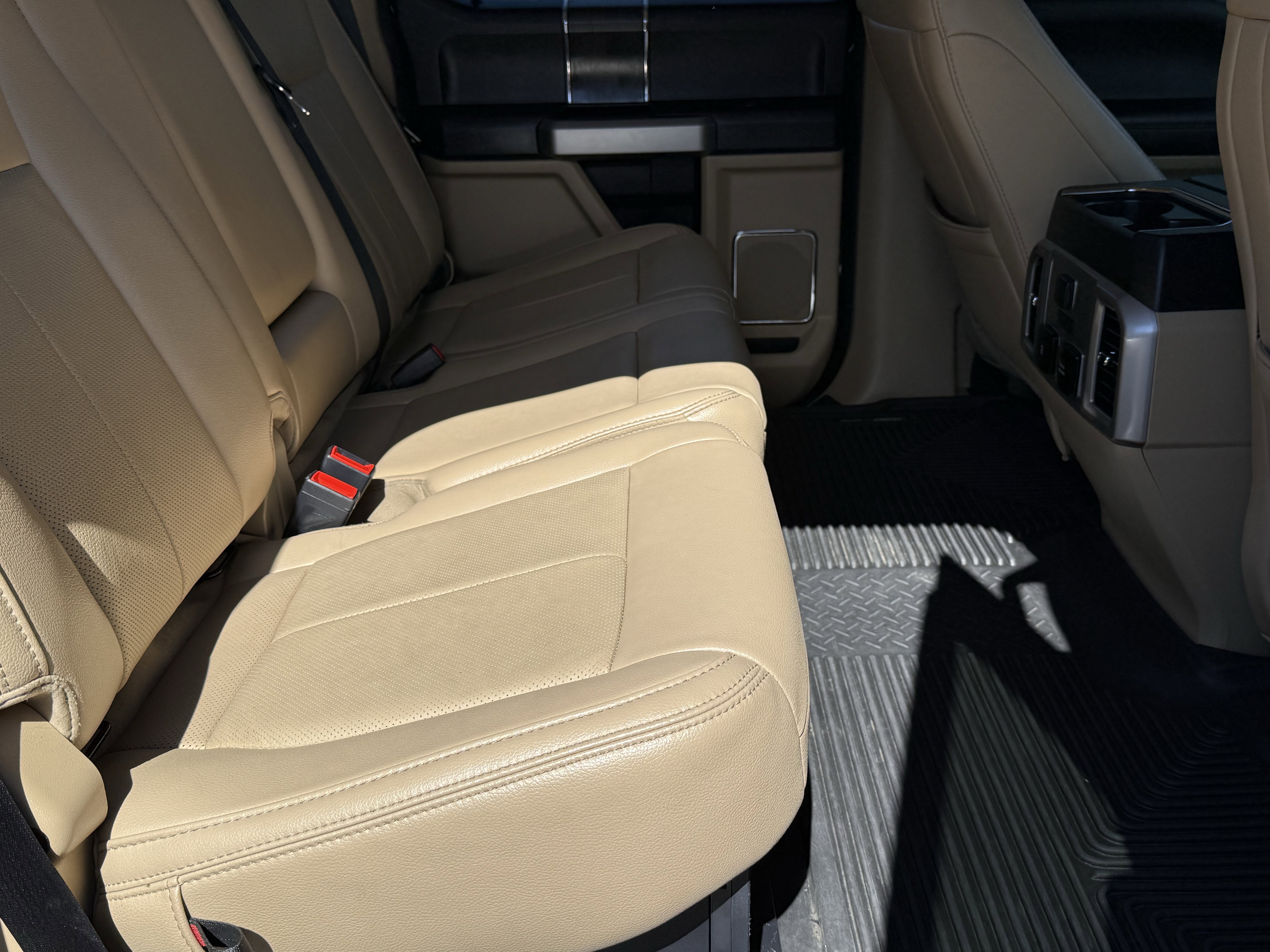 Used 2021 Ford F250 Lariat w/ Lariat Value Package image 15