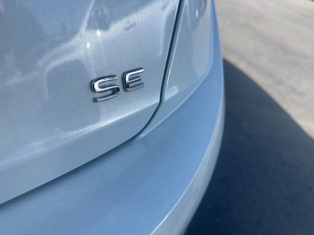 Used 2022 Volkswagen Jetta SE image 12