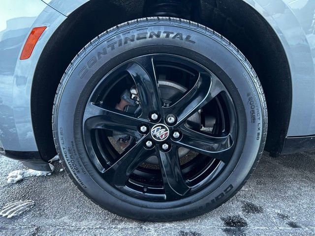 Used 2023 Buick Enclave Essence w/ Experience Buick Package image 8