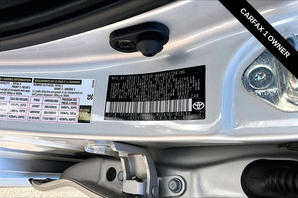 Used 2025 Toyota Corolla LE FWD image 17