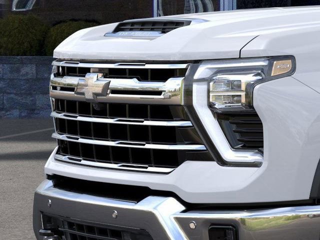 New 2026 Chevrolet Silverado 2500 LTZ w/ LTZ Premium Package AWD/4WD image 13