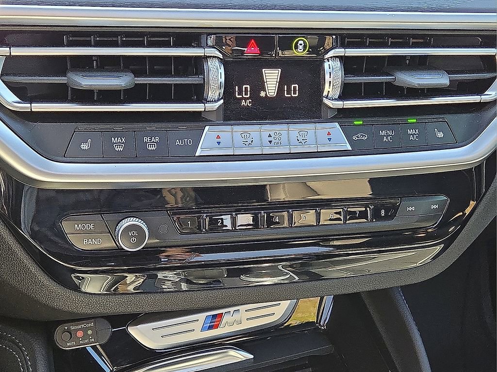 Used 2023 BMW X4 M40i image 31