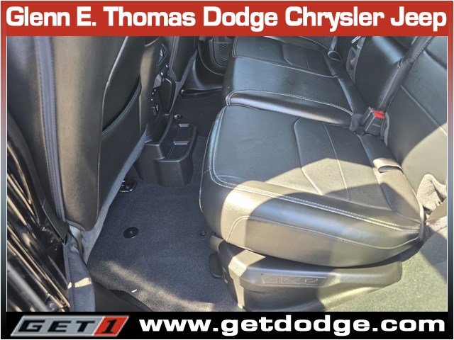 Certified 2022 Jeep Wrangler Unlimited Sahara w/ Cold Weather Group image 26