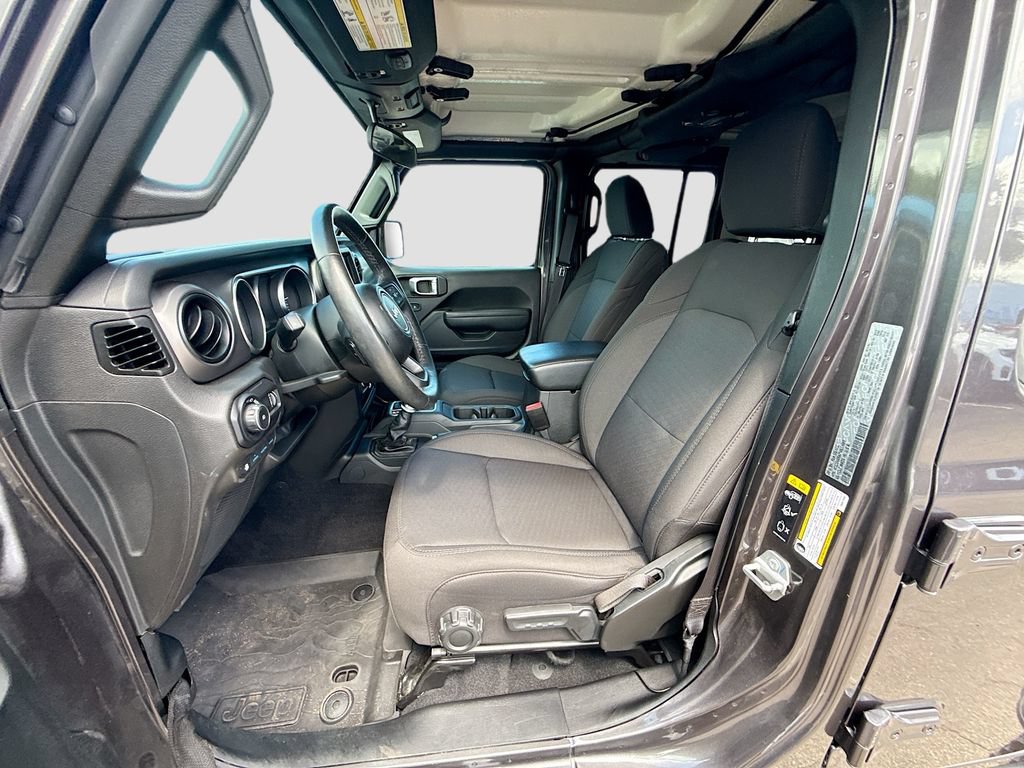 Used 2023 Jeep Wrangler Unlimited w/ Cold Weather Group AWD/4WD image 23