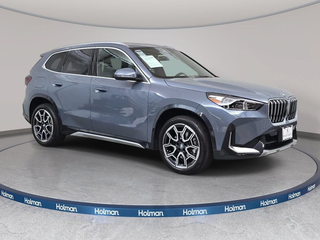 Used 2026 BMW X1 xDrive28i AWD/4WD image 4