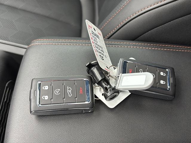 New 2026 Jeep Cherokee Overland image 44