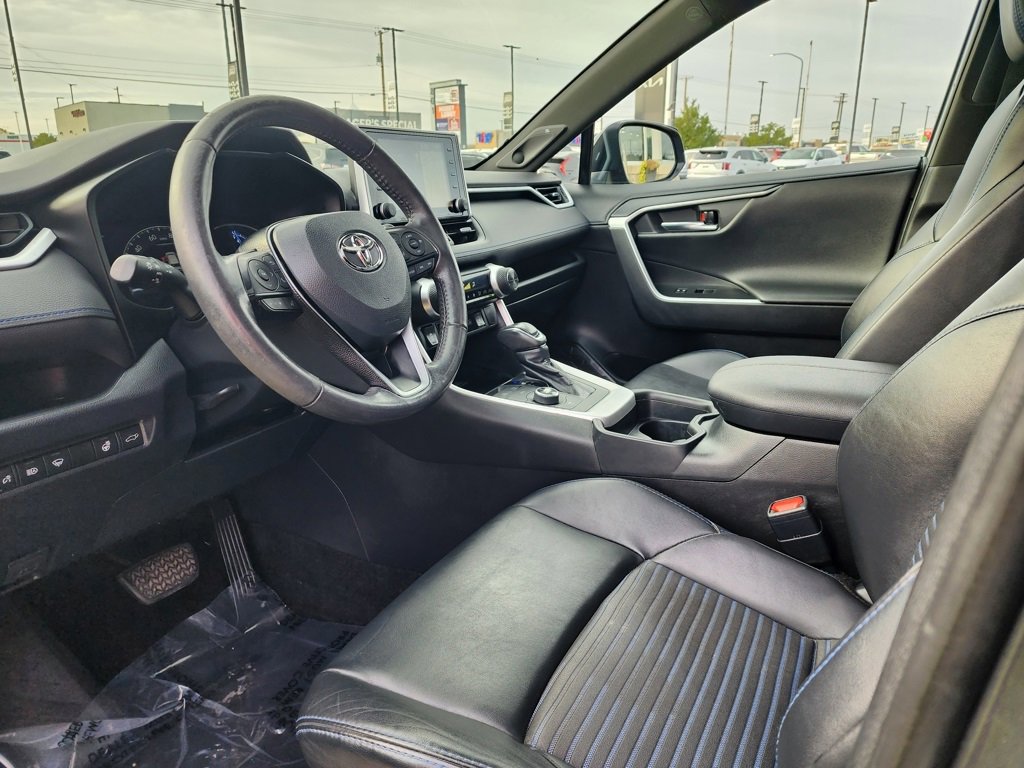 Used 2020 Toyota RAV4 XSE image 9