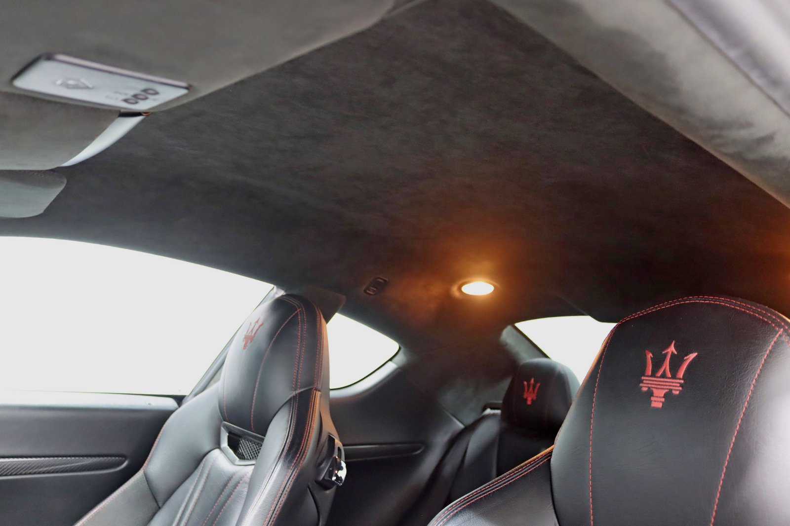 Used 2017 Maserati GranTurismo Sport image 35