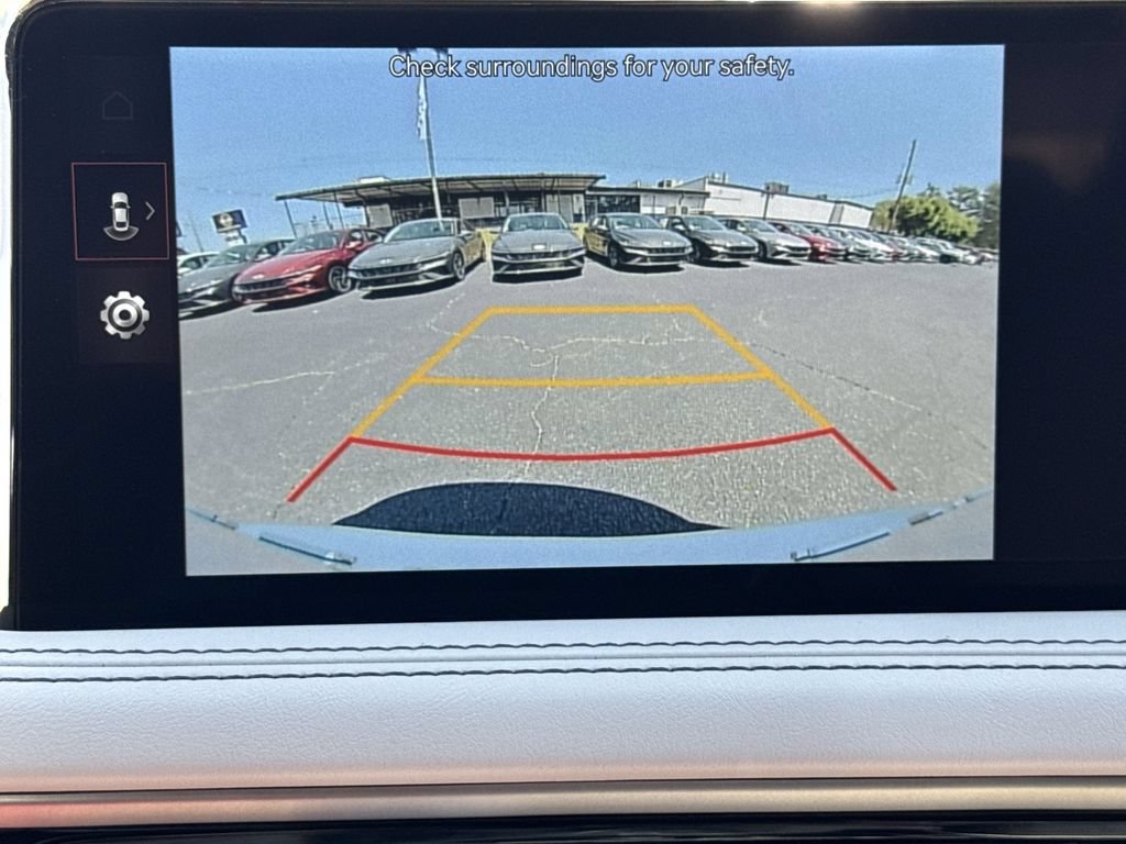 New 2025 Genesis G70 2.5T RWD image 31