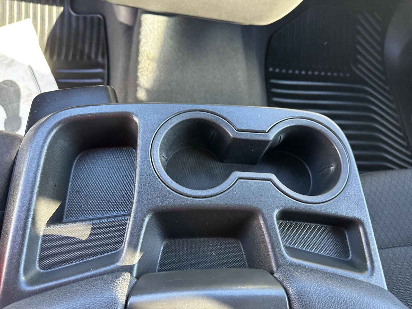 Used 2023 Chevrolet Silverado 1500 LT image 32