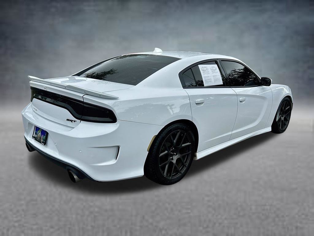 Used 2017 Dodge Charger R/T Scat Pack w/ Technology Group RWD image 5