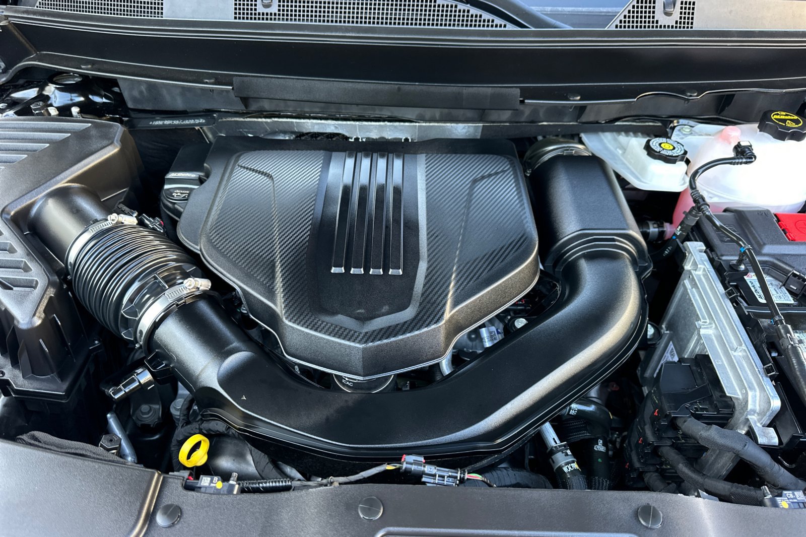 Used 2026 Chevrolet Traverse LT w/ LPO, Floor Liner Package FWD image 25