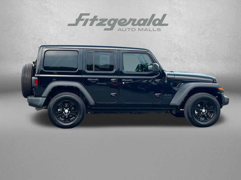 Used 2022 Jeep Wrangler Unlimited Sport w/ Sun And Sound Package AWD/4WD image 3