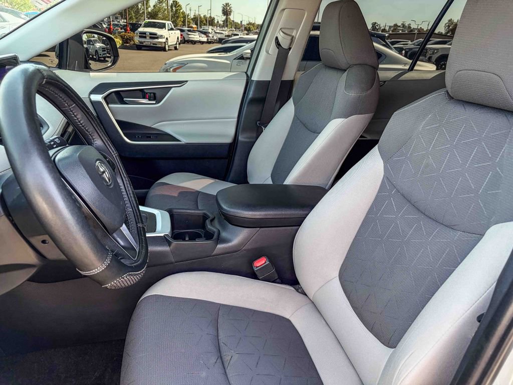 Used 2023 Toyota RAV4 XLE w/ Convenience Package AWD/4WD image 41