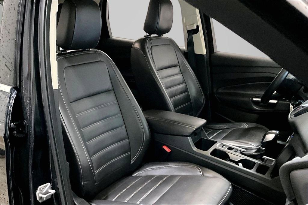 Used 2018 Ford Escape SEL image 28