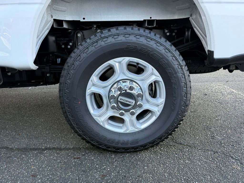 New 2026 Ford F350 XLT AWD/4WD image 11