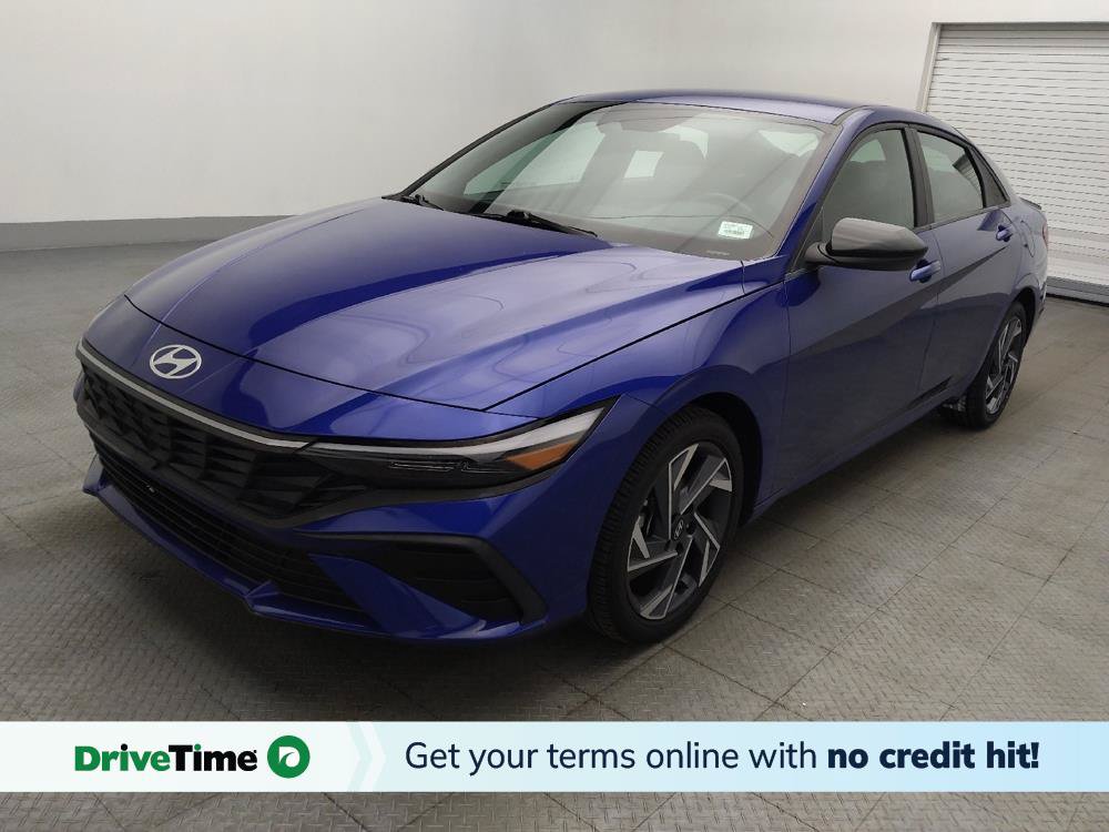 Used 2025 Hyundai Elantra Sport w/ Cargo Package FWD image 1
